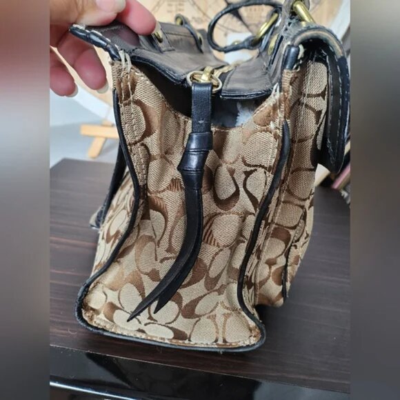 Coach vintage bleeker black and tan purse - many pockets leather & canvas - Picture 4 of 9